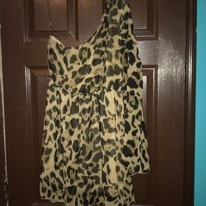 One Shoulder Leopard print dress. Super stylish!!